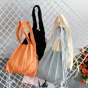 South Korea Single Special-Interest Design Beach Bag Ruched Foldable Womens Bag Summer Knitting Shoulder Bag File Holder Satchel
