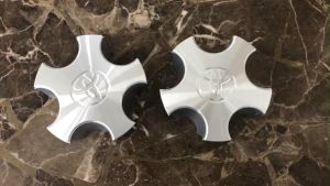 Logo chụp mâm ốp lazang bánh xe ô tô Toyota Fortuner 2004-2007 TY-046