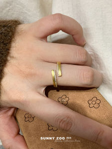 SunnyZoo White Glitter Micro-Paved Zircon Ring Vintage Luxury Design Finger Ring Copper Plated Gold for Women Fashion Jewelry