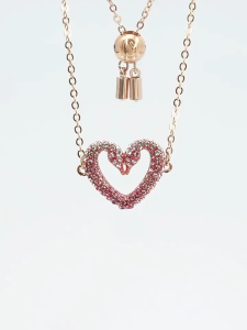 💖Swarovski💖Una small size red heart-shaped diamond bracelet S925 sterling silver womens fashion bracelet hypoallergenic non-allergenic Valentines Day gift birthday gift for girlfriend bestie