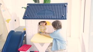 Anuri Korea Fun Park Kid Play House Navy Blue 4 in 1 with slide basketball table and chairs baby toys