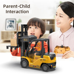 2.4Ghz Remote Control Car Rc Forklift Truck Engineering Vehicles Cranes Liftable Spray Simulated Sound Toys For Childrens Gifts