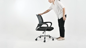 Mandaue Foam Dreh Low Back Office Chair