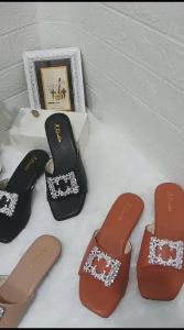 PROMO SANDAL TEPLEK WANITA BUSA TERBARU BAYAR DI TEMPAT
