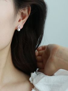 S925 Silver Needle Pearl Earrings Geometric Metal Cold Style Versatile Mosquito Coil Ear Clip out Fashion Jewelry for Women