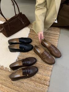 รองเท้าส้นแบนสไตล์ย้อนยุคสำหรับผู้หญิง ฤดูใบไม้ผลิและฤดูใบไม้ร่วง รองเท้าส้นแบนหัวมน ด้านในทำจากหนังเทียม สำหรับใส่ไปเที่ยว