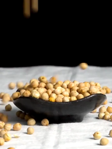 鹰嘴豆炒豆营养办公室零食新疆无糖食品低脂零食即食小吃Hot Sale Crispy Chickpeas Stir-Fried Beans Nutrition Office Snacks Xinjiang Sugar-Free Food Low-Fat