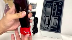 Kemei KM-PG2600 Alat Cukur Rambut & Jenggot Professional Elektrik Mesin Cukur Rambut Cas
