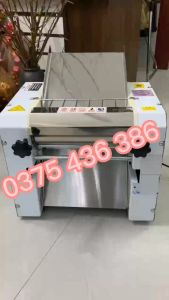 Máy cán bột làm đế piza cán bột làm bánh công nghiệp 30cm - 2200W