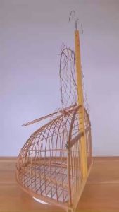 Lồng bẫy chim chào mào chích chòe khướu mi siêu nhạy. Khung gỗ nan tre già.