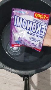 Sabun Colek Cream Ekonomi E2K 1850 Gram