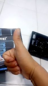 Kemei รุ่น KM-418 ปัตตาเลี่ยนไร้สาย โกนหนวด ตัดผม ขนาดพอดีมือ