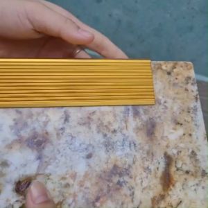 Nẹp nhôm L40 gân nẹp chống trơn nẹp mũi bậc thang thanh dài 2m7