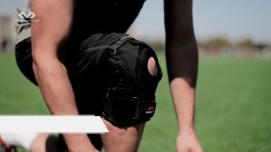 MCDAVID KNEE BRACE W/POLYCENTRIC HINGES & CROSS STRAPS 429RX