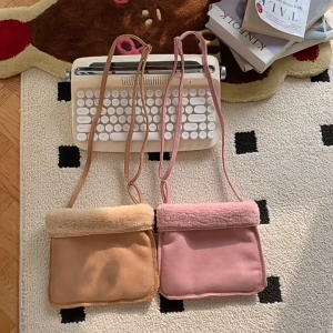 MOUSSON กระเป๋าสะพายผ้ากำมะหยี่ย้อนยุคหนังกลับเนื้อนุ่มกระเป๋าสะพายข้างทุกวัน