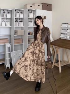 Short Sleeve Motorcycle Leather Jacket Outside Coat Ruffled Flower Strap Dress Womens Autumn Fashion Set Hong Kong Style