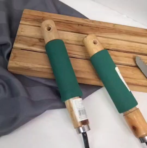 ช้อนปลูก ส้อมพรวนดิน เลื่อยตัดกิ่งไม้ แพ็ค 3 ชิ้น พลั่ว - ส้อม อุปกรณ์ทำสวน