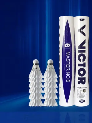 Victor |ลูกขนไก่ 12 ลูก รุ่น Carbon Sound สีทอง-เหลือง ขนาด 1/3/5