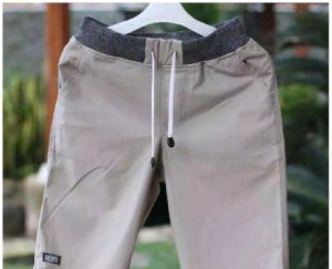 celana chino pendek celana pendek