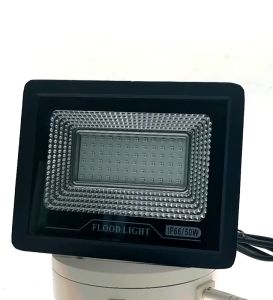 Hunta 50W/100W/150W UV Floodlight IP66 Waterproof UV Holiday Atmosphere Light 180 ° Adjustable Halloween Fluorescent Stage Light UV投光灯/氛围灯