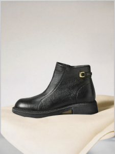 Belle | Soft Sheepskin Slimming Short Boots