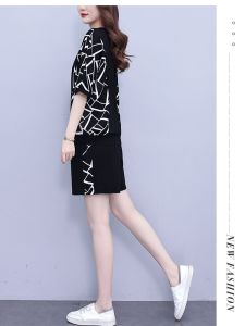 Plus Size Fashion Sports Set Womens Summer New Arrival Plus Size Ladies Loose Slim Looking Running Short Sleeve Shorts Two-piece Set