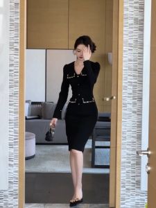 ZYHT EraVogue เดรสผู้หญิง เดรสสีดำ เดรสคอวี เดรสสูท เดรสทำงาน เดรสไฮโซ เดรสวินเทจ เดรสออกงาน เดรสปาร์ตี้ ชุดราตรี 9733