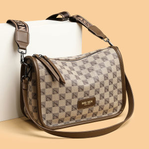 Trendy Leather Crossbody Bag Soft Slouchy Womens Handbag Fashionable Wide Belted Waist Bag Stylish Shoulder Bag for Casual Use