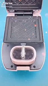 Taii Breakfast Sandwich Baking Machine Non-stick Bread Cake Baker With Waffle maker