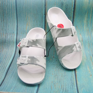 Casual Style EVA Slippers for Women and Men Anti-Slip Soft Bottom Fashionable Large Size Versatile Slip-On Loafers