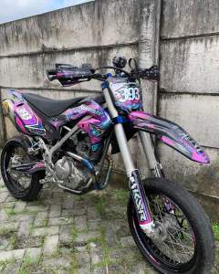 DECAL STIKER FULLBODY KLX 230 WARNA MAGENTA FULL HOLOGRAM PREMIUM BEBAS CUSTOM