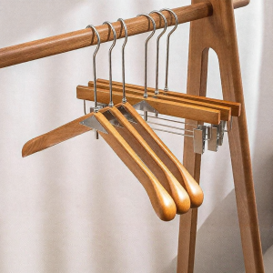Giá Treo Quần Áo Gỗ Tam Giác Dày Cho Nam và Nữ Cây Sồi
