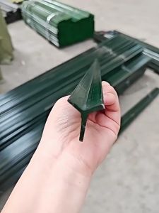 10pcs 1.8M Heavy Duty Wire Fence Pole: Anti-climb Protective Net & Galvanized Anti-rust Steel