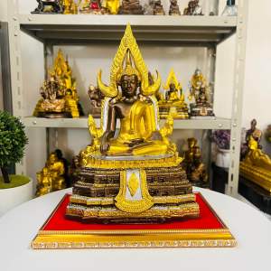 พระพุทธชินราช เนื้อแร่เหล็กน้ำพี้ หน้าตัก 5 นิ้ว ฐาน 7 นิ้ว สูง 12 นิ้ว แถมฟรีฐานรององค์พระ