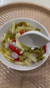 (Ngon Quá ) 1 Hủ 500g Dưa Cải Ngâm Chua Ngọt Thơm Ngon và Giòn Chất Lượng Nhà Làm (dưa muốihành ngâm chua ngọttỏi ngâm chua ngọt)