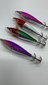 New 2PCS Venture Gear 5.5g Luminous Wood Squid Jig Lure - Luminous Green/Purple 2.95" Squid Jig Shrimp with Octopus Cut Hooks