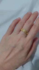 CINCIN WANITA ASLI TITANIUM WARNA GOLD / AKSESORIS WANITA ASLI TITANIUM / PERHIASAN FASHION ASLI TITANIUM GIRLIE ACC