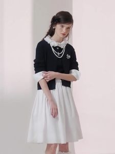 AIVEI | Gentle and Elegant Versatile Little Black Knitted Cardigan