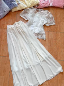 Set đầm tiểu thư công sở dự tiệc sang trọng hai lớp áo Ren hoa mai kèm chân váy Tơ xòe bồng dài