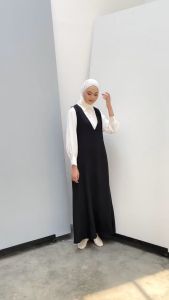 Inner Dress Basic Wanita: Inner Dress Katun Shakilla