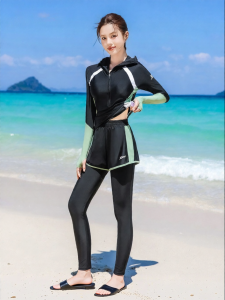 XTEP | Conservative Hooded Swimwear For Beach Vacation And Diving