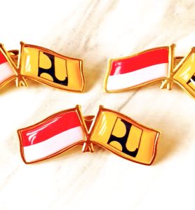 Pin & Bros Lencana Kuningan Cor Emas Bendera Indonesia dan Kementerian PU : Pekerjaan Umum