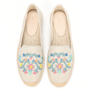 Womens Flat Bottom Canvas Shoes Embroidered Slip-On Fishing Boots Spring Season Versatile Lazy Persons Ideal Footwear