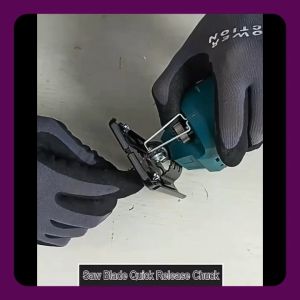 (SERIE 12)  QUEEN เลื่อยจิ๊กซอว์ไร้สาย ขนาด 65มม. แบต12V 1.5Ah  มีไฟ LED ปรับเอียงได้ 45องศา น้ำหนักเบา พร้อมใบเลื่อยฟรี 3 ใบ รุ่น QJS12