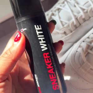 Sneaker White ปากกาแก้รองเท้าเหลือง น้ำยาทำความสะอาด รองเท้า ผู้ชาย ผู้ชาย ปกติและเซ็นทรัล