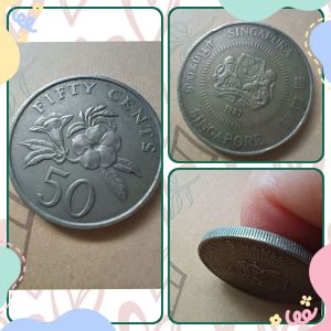 100% Authentic 1987 Singapore 50 cent old coin good condition *Actual photo taken not from library photos *Cataloges #0249 Country: Singapore Period: Rebulic of Singapore 1967 - 2025 Currency: Singapore Coin type: Circulation coins