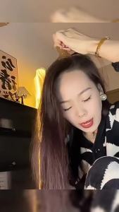 First Chioce หวีนวดทรงปลาหมึก หนังศีรษะ ใบหน้า เครื่องขูดร่างกาย วัสดุเรซิน หวีดูแลความงาม Scalp comb