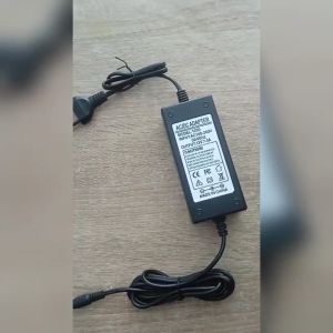 Adaptor Adapter 12V 5A Model 1250 Adaptor Adapter