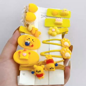 Hokkaido - Set 10 kẹp tóc và 2 buộc tóc hình gấu vàng dễ thương cho bé gái