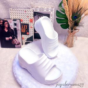 Sandal Slop Wedges Wanita 9cm  Sandal Wanita Terbaru Ringan Anti Slip  Sandal Eva Pylon